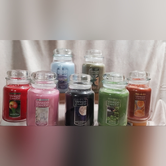 **SOLD**Yankee Candles Large Jar Candle- Assorted Scents